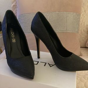 Aldo Sparkling Black Heels Sz7